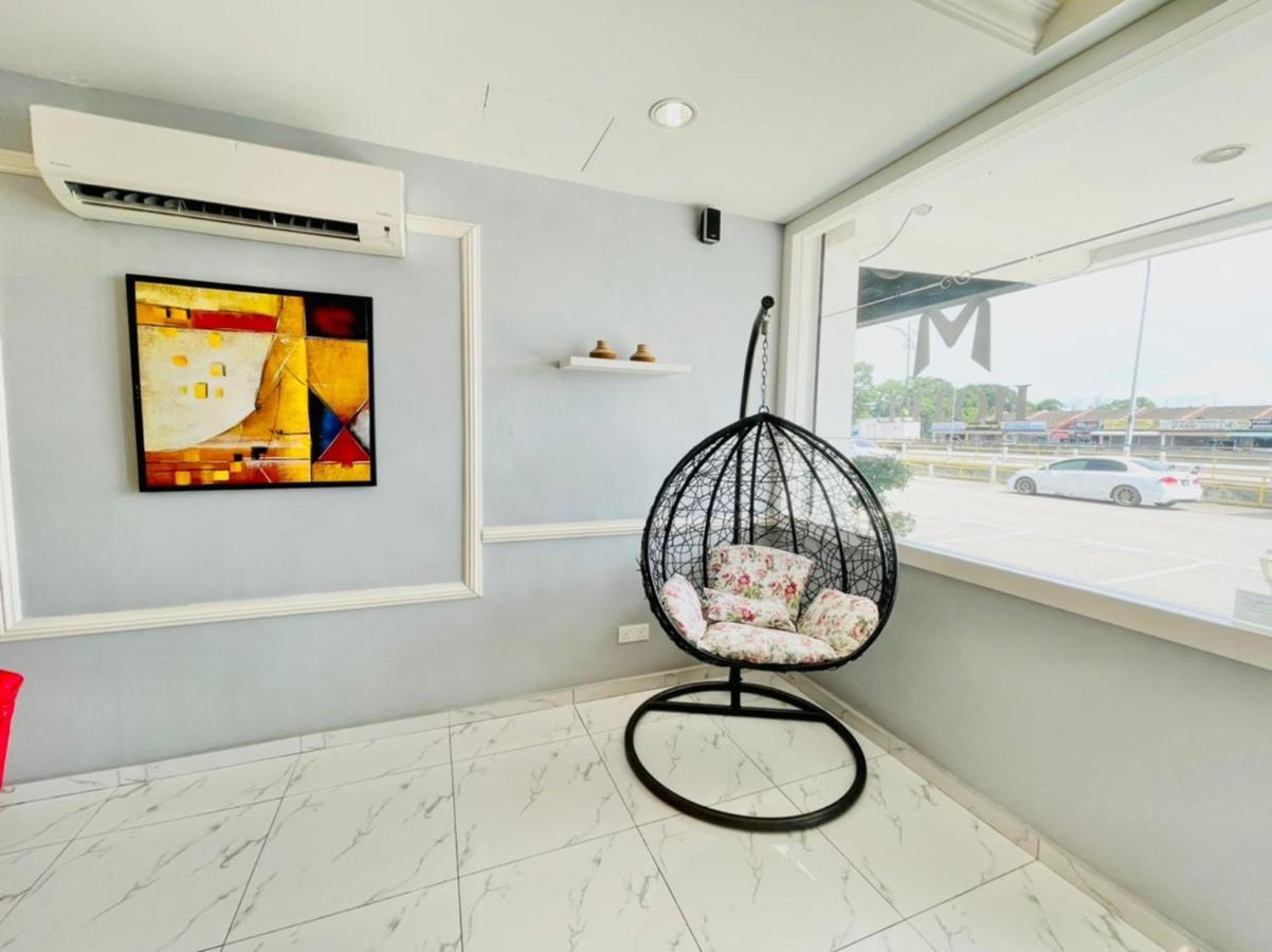 M Hotel Johor Bahru Exterior photo