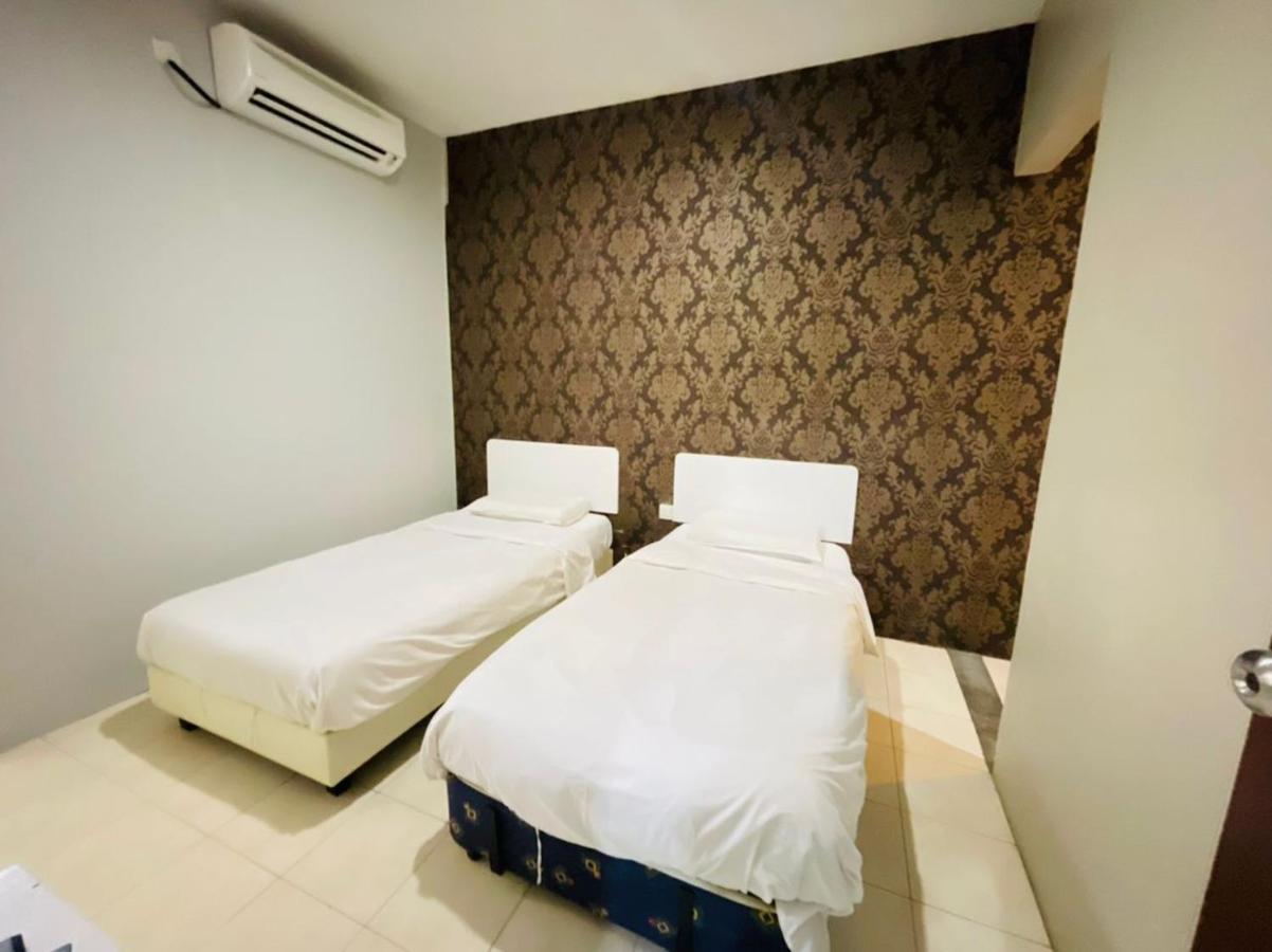 M Hotel Johor Bahru Exterior photo